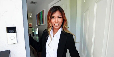Clara Trinity displaying amazing fuck skills in POV