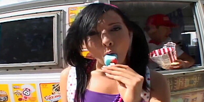 Teen 18+ Gets Picked Up And Fuck With Ashli Orion And Will Powers