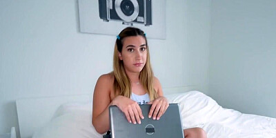 Stepdaughter Lexi Grey wants to get fucked deeper