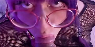 Emo Girl’s Glasses Get Dirty From A Close-Up Blowjob