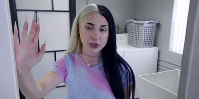 PovSis - Luxurious stepsis Skylar Vox gets interrupted by her nasty brutha (Dylann Vox)