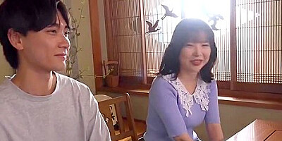 Rctd-708 Big-assed Stepmother And Stepson Compete For The Prize Money! Challenge With Holey Denim Without Stepfather Finding Out