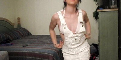 Glamorous Riley's fetish action