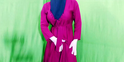Hijabi Muslim Pakistani gorgeous bhabhi