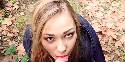 Blond Nerd Selvaggia Loves Public Shagging