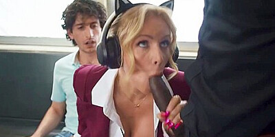 Danielle Renae Gangbanged Multiple Cumshots On Public Train
