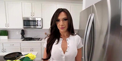 Small latina stepmother Hime Marie needs son-in-law help with errands