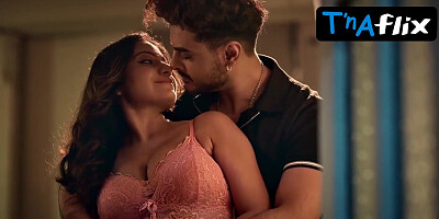 Simran Kaur Baps, Undergarments Sequence in C.e.o