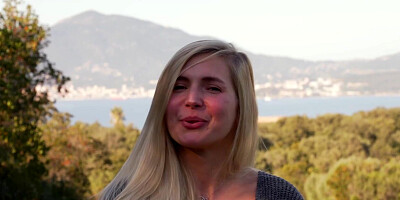 Chloé, 29 Years Older, From Hyères! - Chloe Duval