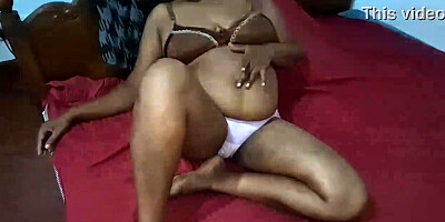 For Huge Melons Paramours cougar homemade
