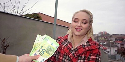 Russian Hot Girl Shows Her Tits On The Street