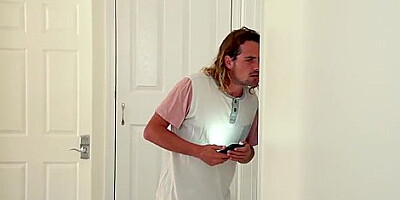 Amazing And Stepsister Clip - Tyler Nixon, Freya Parker And Haley Spades