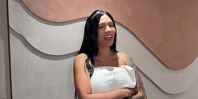 My homie summons me to a milk tub until I unload, what a delectation! - May Hernandez
