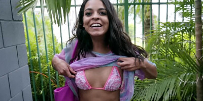 White lecher cums on Latina lovely's face after outdoor coition