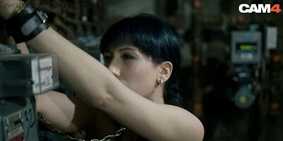 Hottie Leia at solo female action