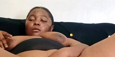 Phat Hips Cougar Furry Muff Finger-banging and Rosy Cooch Opening up