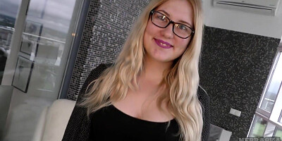 Wondrous Platinum-blonde Teenie Getting Her Pinkish Gash Fake penis Unloaded