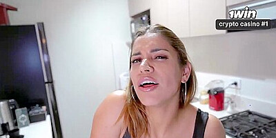 Stepsis complies popcorn and deep throats your manmeat - super-steamy xxx porn!