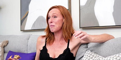 Dialogue with Canadian ginger-haired COUGAR Ginger