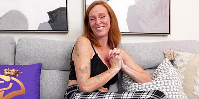 Dialogue with Canadian ginger-haired COUGAR Ginger