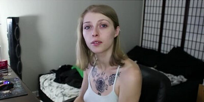 Girlfriend discovers forbidden oral obsession
