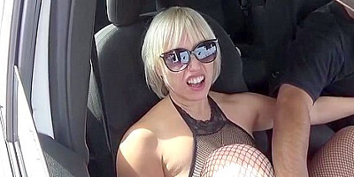 Cindyangel - Double Masturbation And Blowjob With A Stranger In A Car