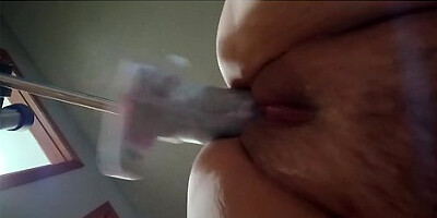 Curvy BBW takes a rough pounding from a fuck machine