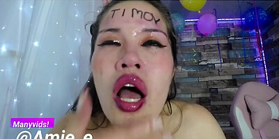 Generous facial with plenty of saliva and a hungry stepdaughter
