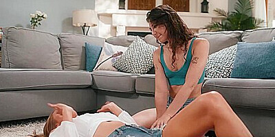 Lovely Silvia And Lizs Pussy Eating Movie With Liz Jordan And Silvia Saige