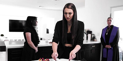Provocative Kira Noir and Bella Rolland at interracial video
