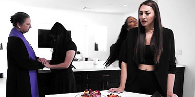 Provocative Kira Noir and Bella Rolland at interracial video