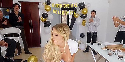 Kali Roses And Jason Michaels - Stepdads Love Porn Stepdads Love Porn / Crashing Party