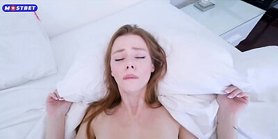 First Date Turns Divine She Screams On The Ride, Moans In Bed, And Cums Like A Goddess