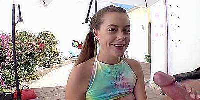 Blowjob Experience With Selena