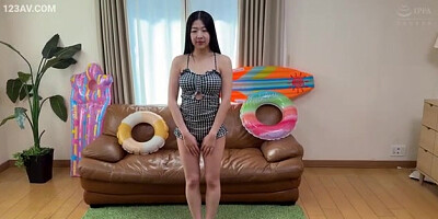 Amateur Bikini Girls' Labia Close-Up: 4K Summer Special x1x2FB670164137027A10