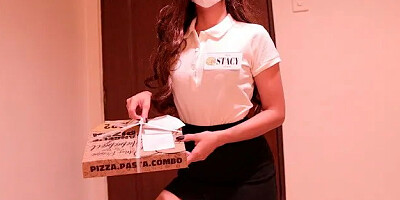Pinay Pizza Delivery Girl gets Fucked by Customer