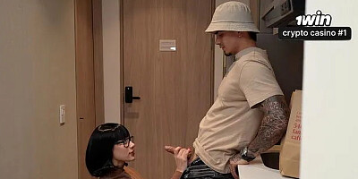 Sister Hong on Her Date Turns the Young Man on and Fucks Him Like a Cock-hung...
