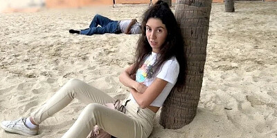 Public Pickup - Took a Girl from Her Cuckold Husband from the Beach to Hotel ...
