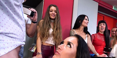 Slutty girl Zuzu Sweet takes a hard hammering in front of the crowd