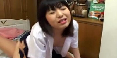 Japanese xxx schoolgirl down on her knees!
