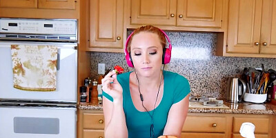 AJ Applegate is fucing with a big-dicked black stallion