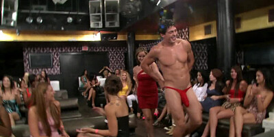 Amateur party sluts suck on big black stripper cock