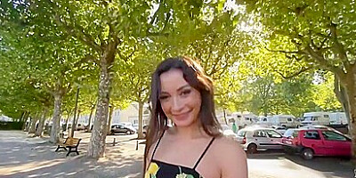 Sexy Milf Valentina Loves To Have Fun W - Valentina Bianco