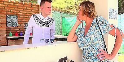 Breasty Older Cougar Mrs. Molly Seduces The Resort Bartender