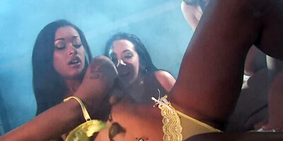 Inveigling Dani Daniels and Skin Diamond at piercing clip