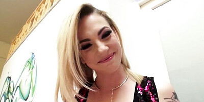 Precious Dahlia and Mick's cowgirl sex