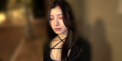 妖艶なダウナー系美女を発見！美人でスタイル抜群なのにヤルことヤッてる？