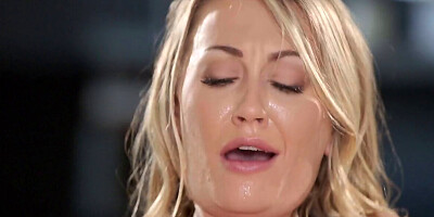 Adira Allure wants something to happen inside her WET VAG