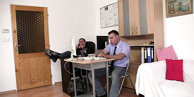 Fantastic nymph at hairy pussy smut