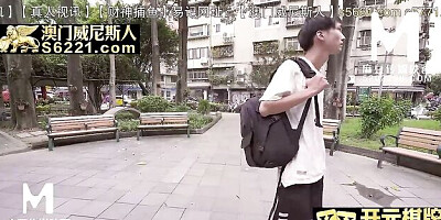 Glorious girlfriend at blowjob movie